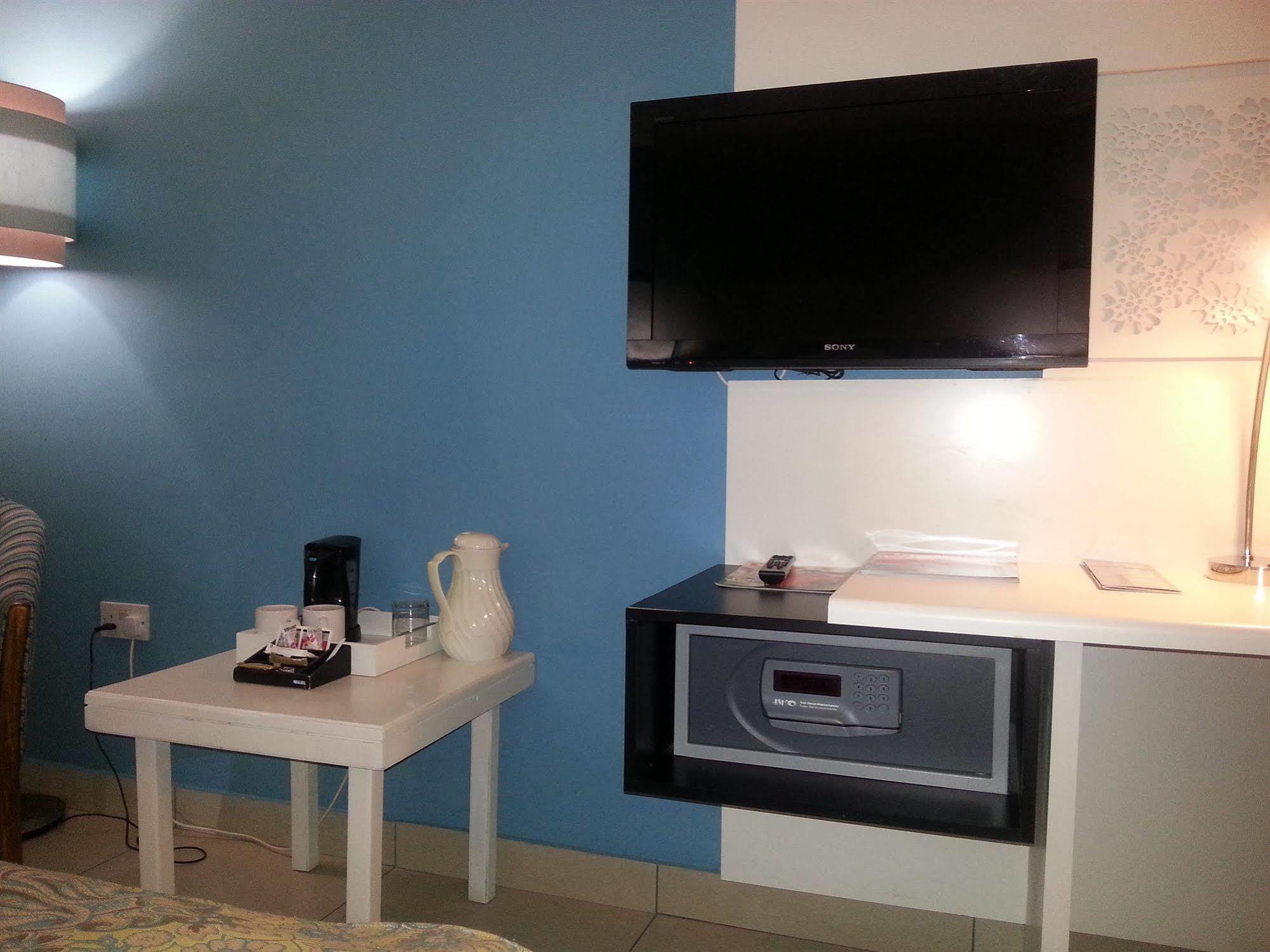 Peermont Metcourt Hotel Φράνσισταουν Εξωτερικό φωτογραφία
